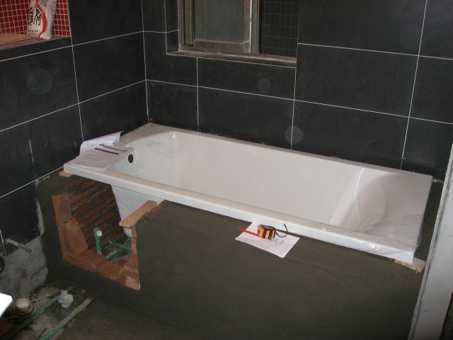 浴缸高度标准尺寸(浴缸高度标准尺寸图)